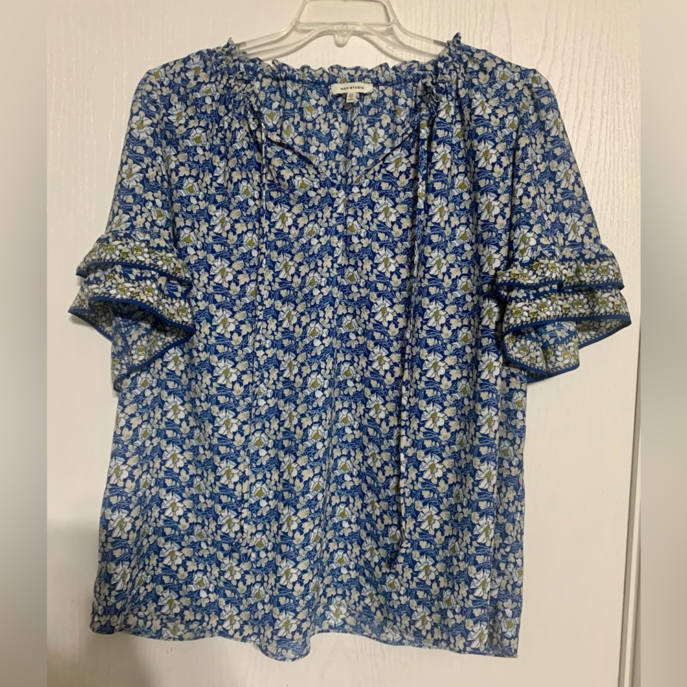 Max studio floral short sleeve Boho Blouse